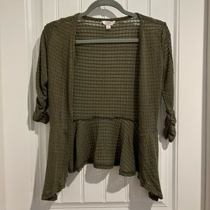 Green 3/4 ruched sleeve cardigan